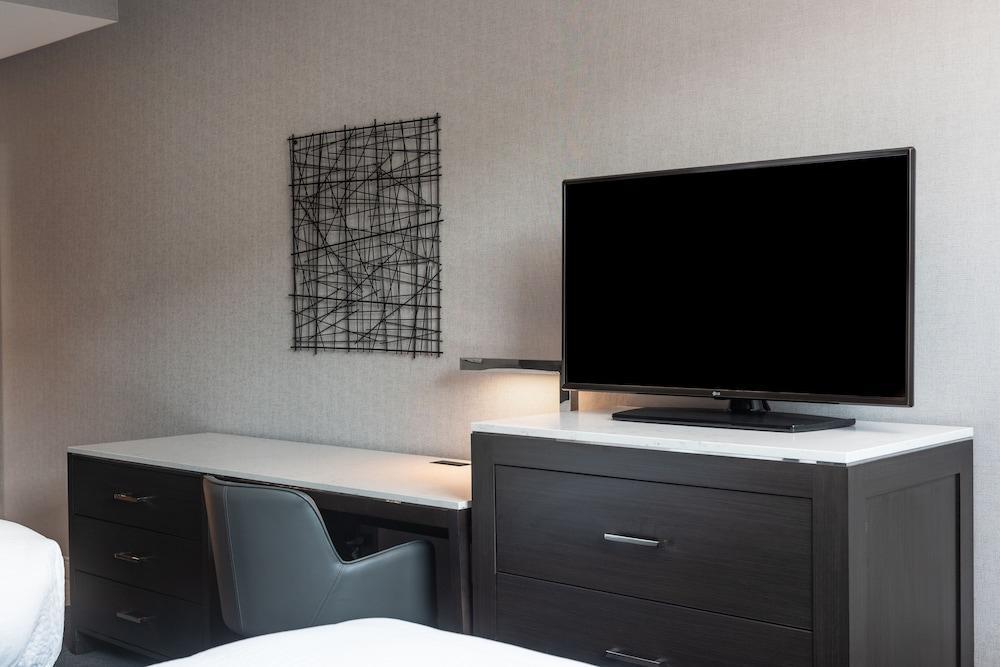 Residence Inn By Marriott Boston Уолтем Экстерьер фото